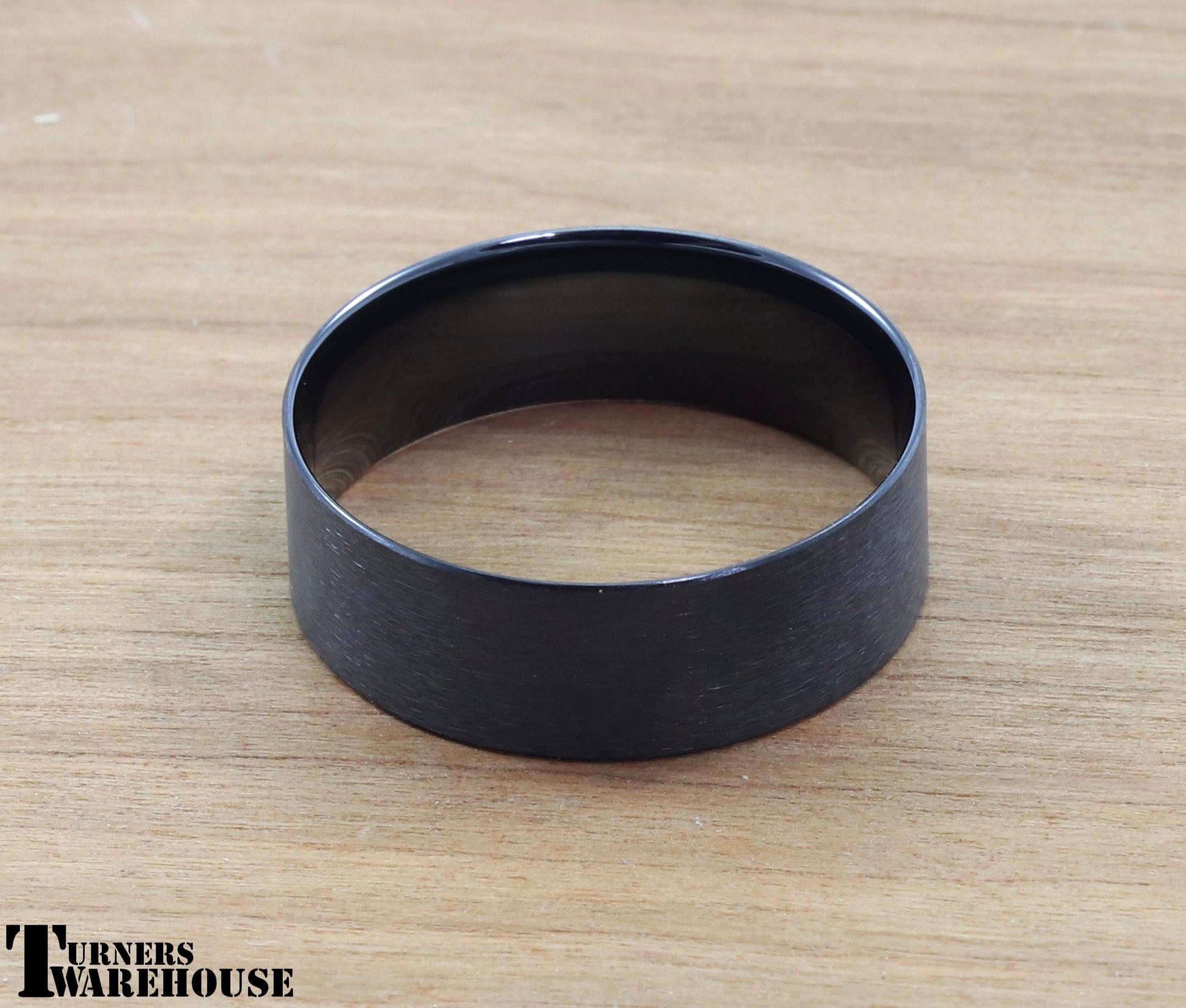Ceramic Comfort Ring Core Black 8mm